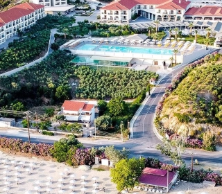 Akrathos-Beach-Hotel-Greece