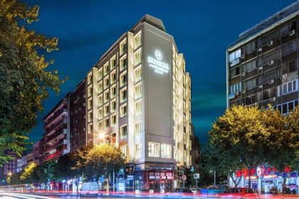 https://travelcard.bg/uploads/images/imperial-plus-hotel-solun-greece-66f2c7f147ab2.jpg